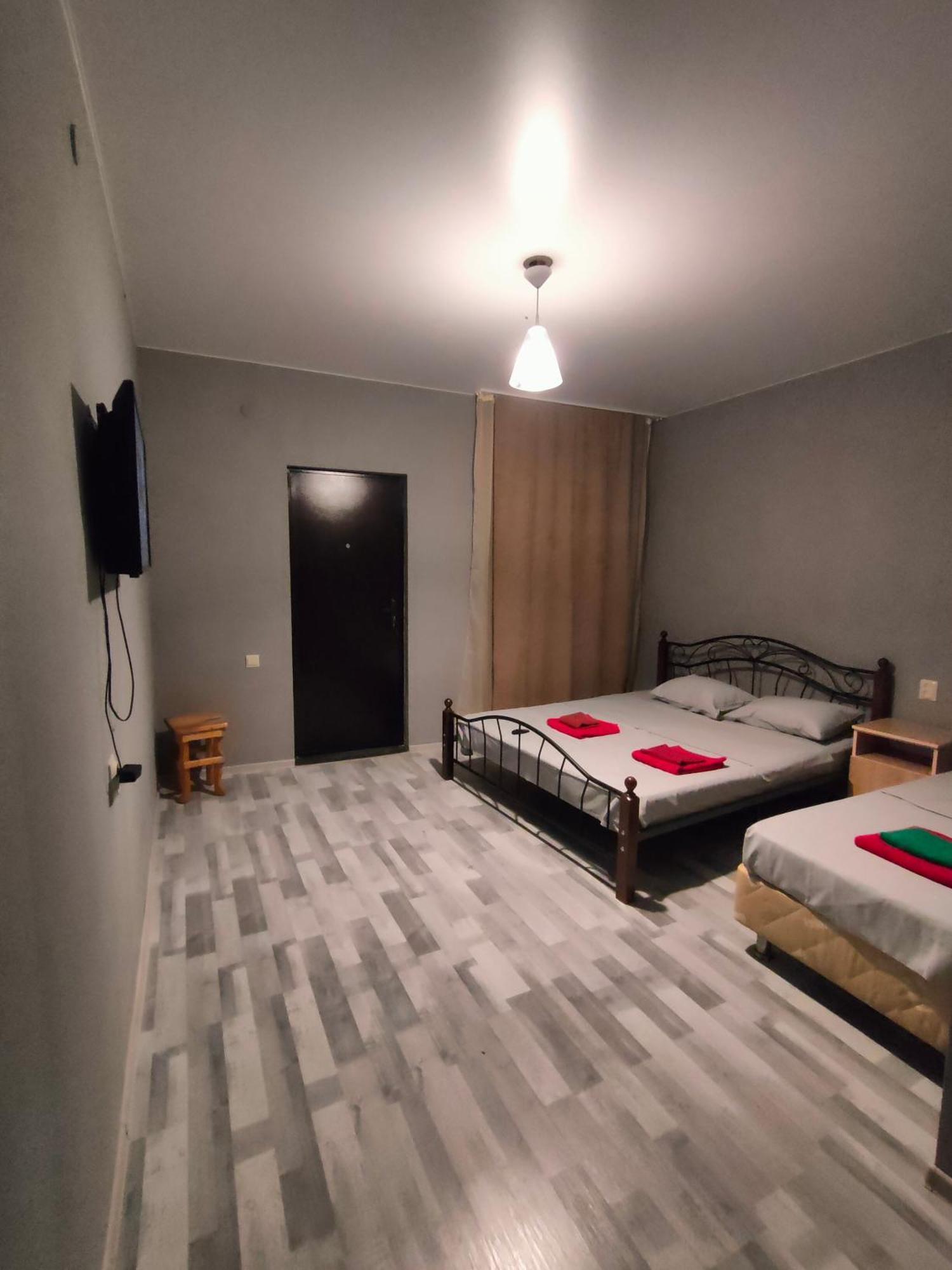 Тихий Дворик Alakhadze Luaran gambar